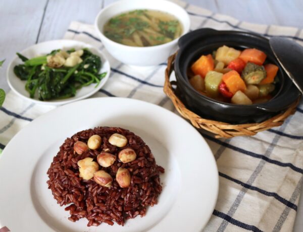 Cơm phần (cơm hạt sen)