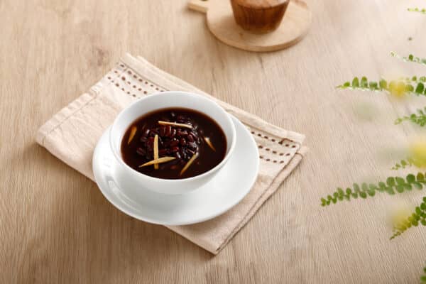 Chè đậu đỏ nấu gừng
