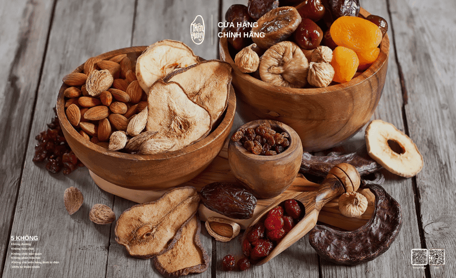 Hoa quả khô giúp duy trì cảm giác no lâu, cung cấp các dưỡng chất sạch cho cơ thể