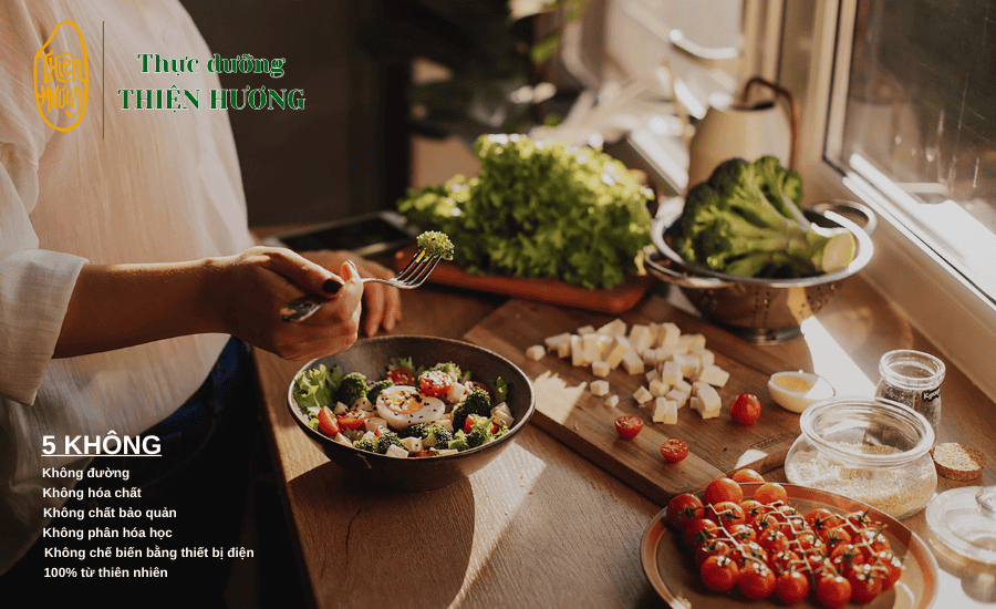 Các món ăn giúp tăng cân an toàn và hiệu quả 2 Ưu tiên lựa chọn nguyên liệu giàu năng lượng và dễ tiêu hoá giúp quá trình tăng cân diễn ra an toàn và bền vững