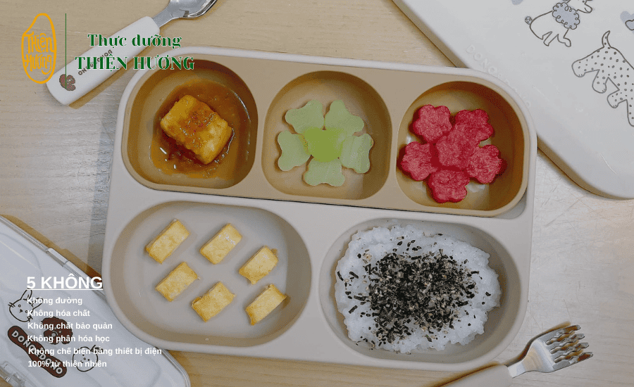 Thực đơn cho trẻ 8 tháng tuổi theo Viện Dinh Dưỡng 4 Giai đoạn trẻ từ 9 -11 tháng tuổi trẻ dần chuyển sang thói quen ăn thô hơn