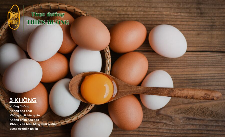 Trứng gà chứa 11g chất béo tốt