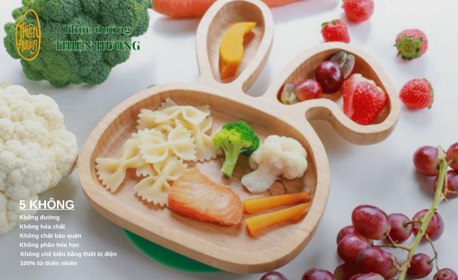 Không nên chỉ tập trung vào một nhóm thực phẩm cố định trong chế độ dinh dưỡng cho bé